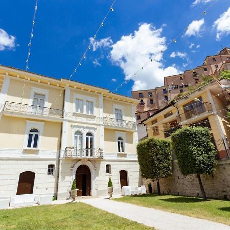 Apartmán Palazzo Vittoli - Irpinia Castelfranci Exteriér fotografie